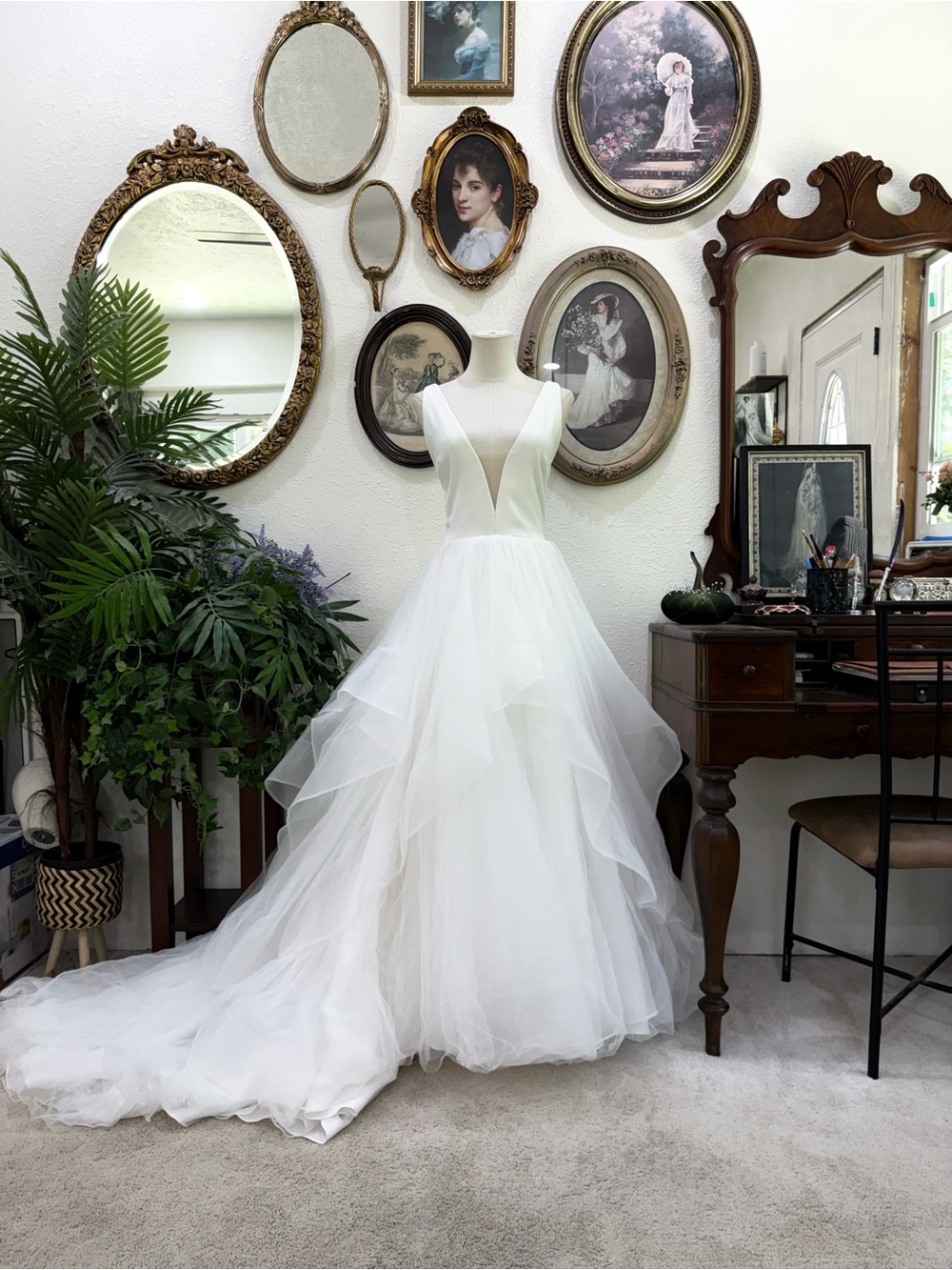 Maggie Sotero wedding dress - size 10